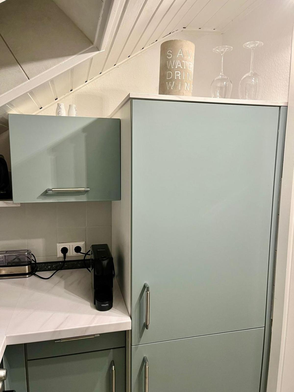 Zentrale Ferienwohnung Am Buhlschen Park In Deidesheim Bagian luar foto