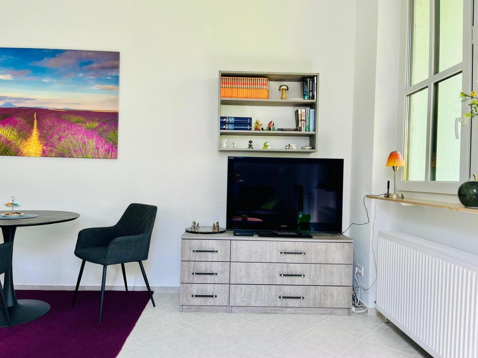 Zentrale Ferienwohnung Am Buhlschen Park In Deidesheim Bagian luar foto