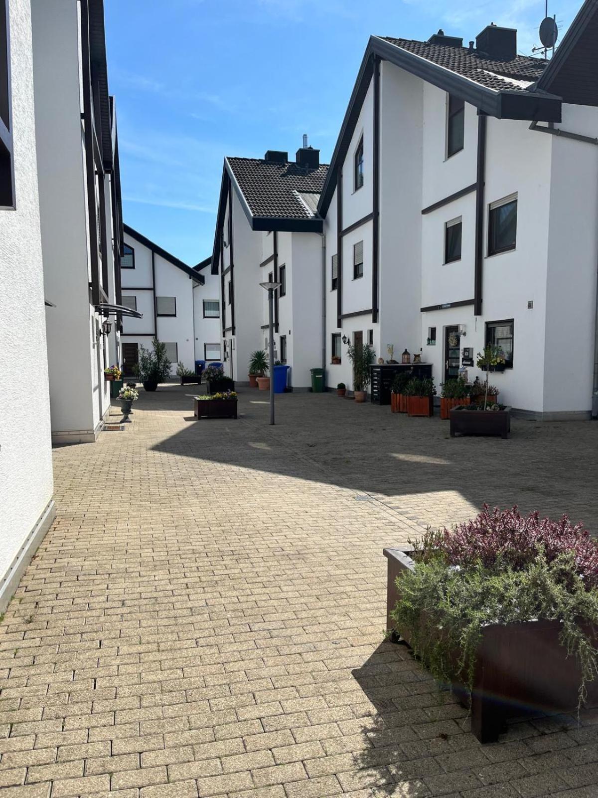 Zentrale Ferienwohnung Am Buhlschen Park In Deidesheim Bagian luar foto